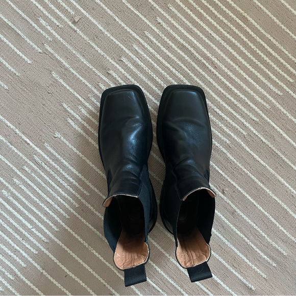 Ganni square toe Chelsea boot - Picture 2 of 7